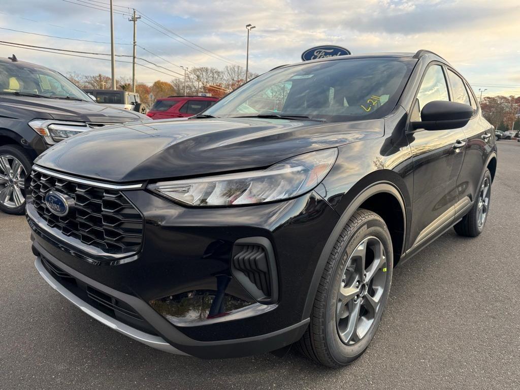 new 2025 Ford Escape car, priced at $32,870