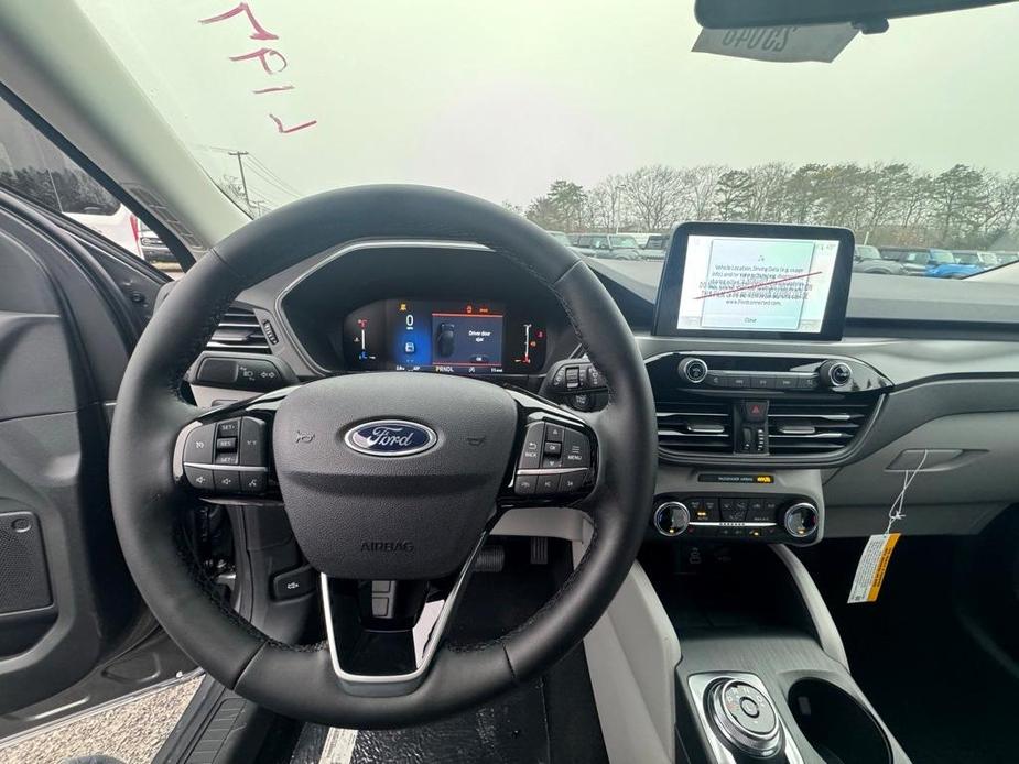 new 2025 Ford Escape car, priced at $31,040