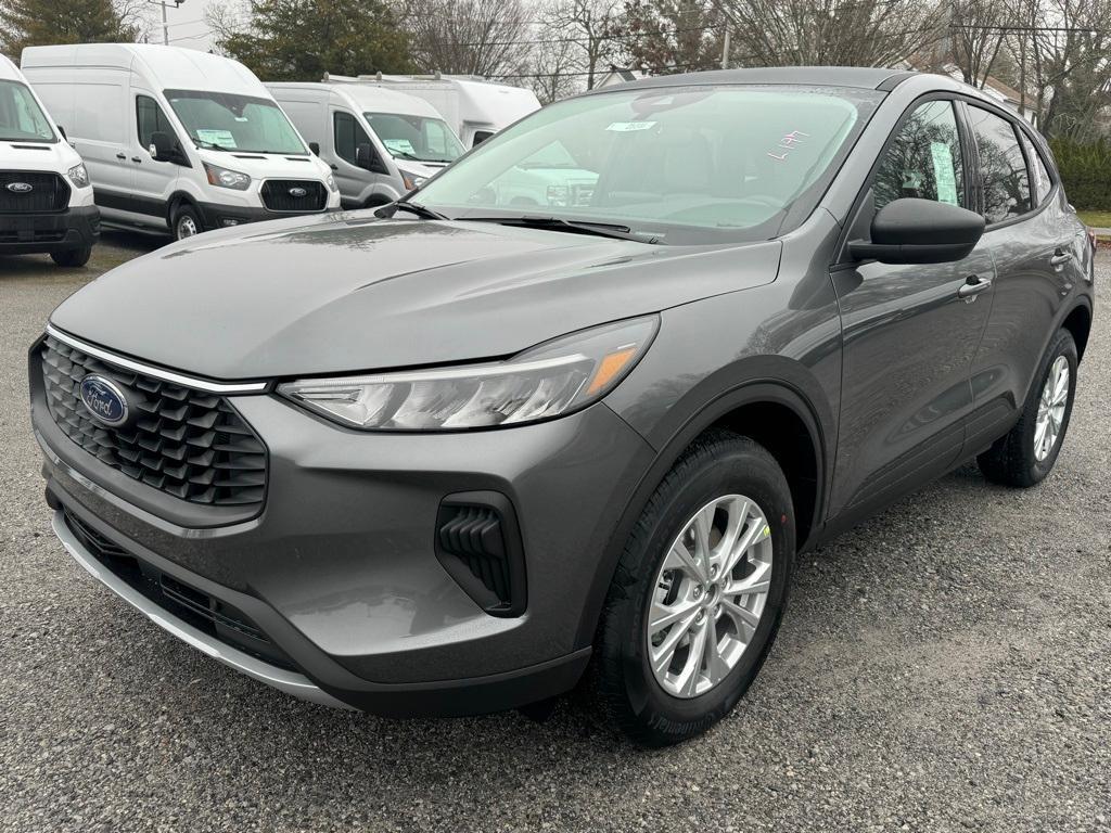 new 2025 Ford Escape car, priced at $32,040