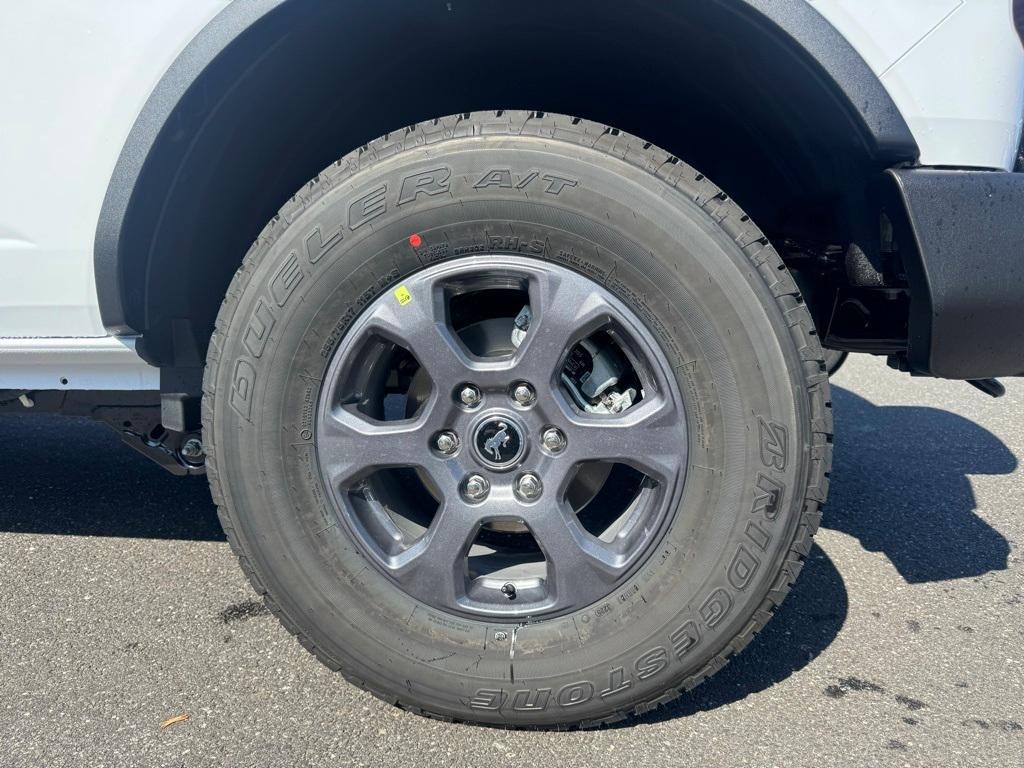 new 2025 Ford Bronco car, priced at $43,835