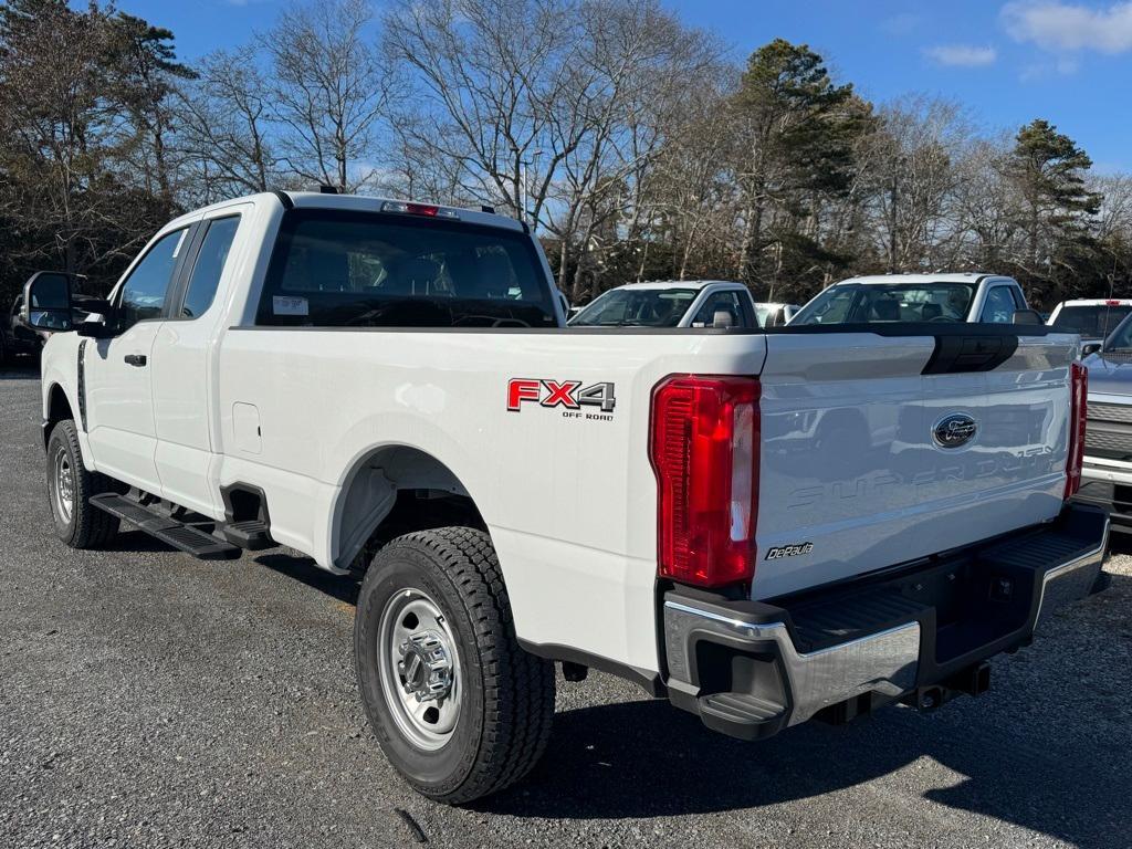 new 2024 Ford F-350 car