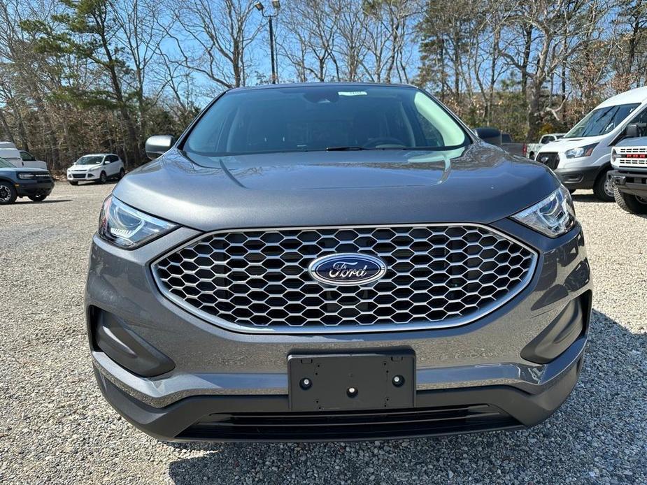 new 2024 Ford Edge car, priced at $36,857