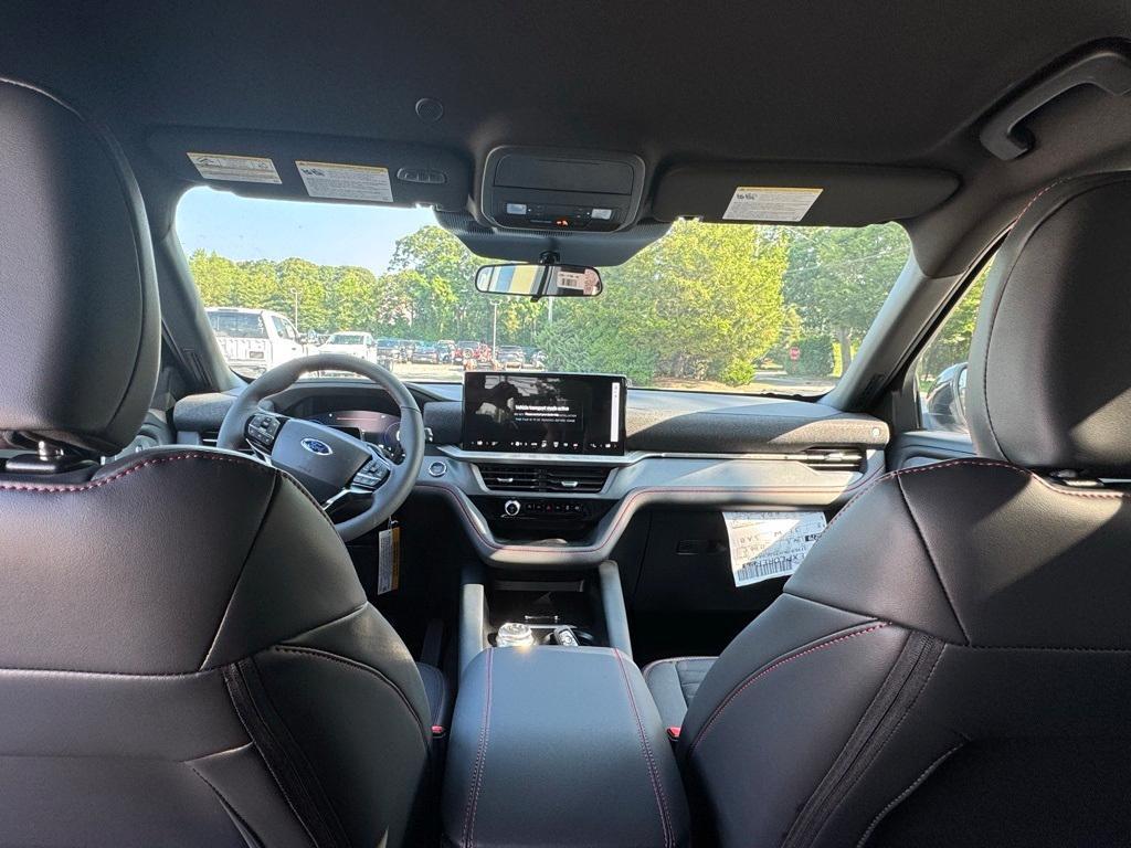 new 2025 Ford Explorer car, priced at $46,215