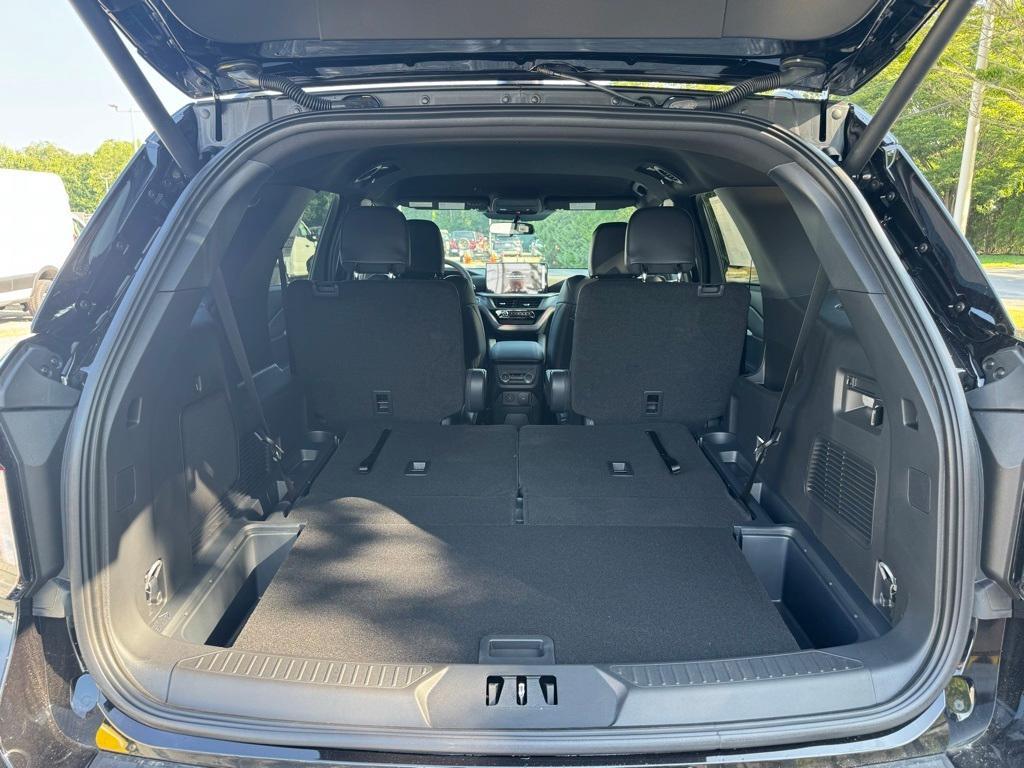 new 2025 Ford Explorer car, priced at $46,215