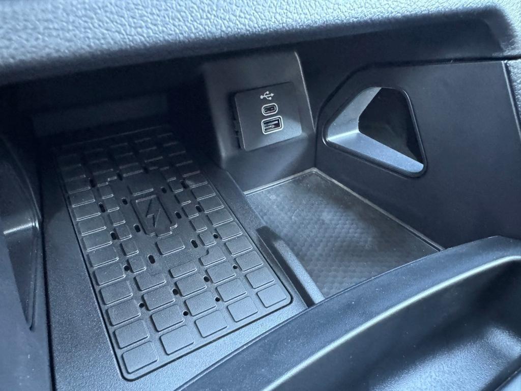new 2025 Ford Explorer car, priced at $43,770