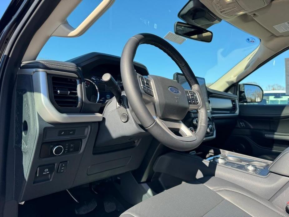 new 2024 Ford Expedition car, priced at $70,955