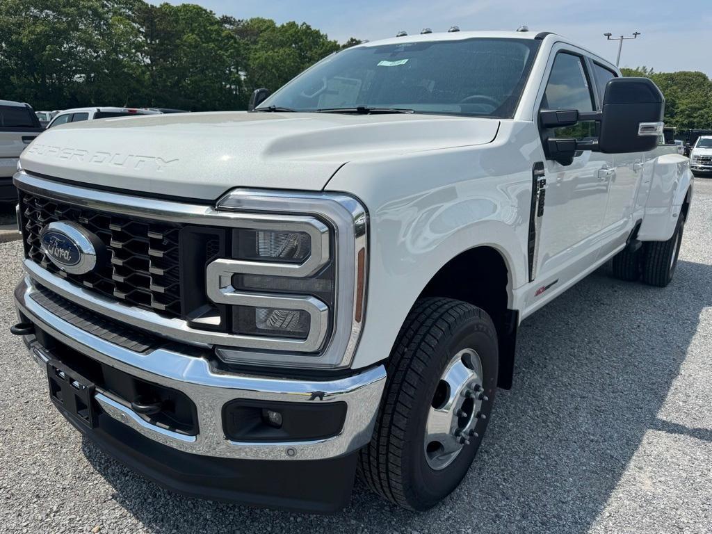 new 2025 Ford F-350 car, priced at $92,495