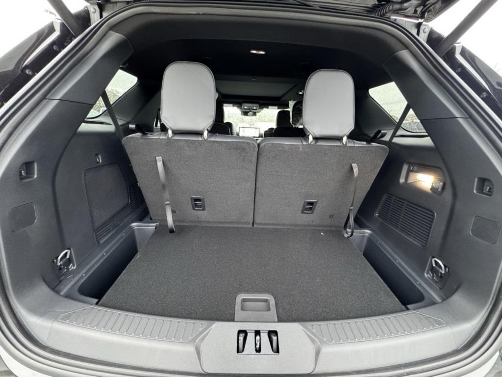 new 2025 Ford Explorer car, priced at $46,317