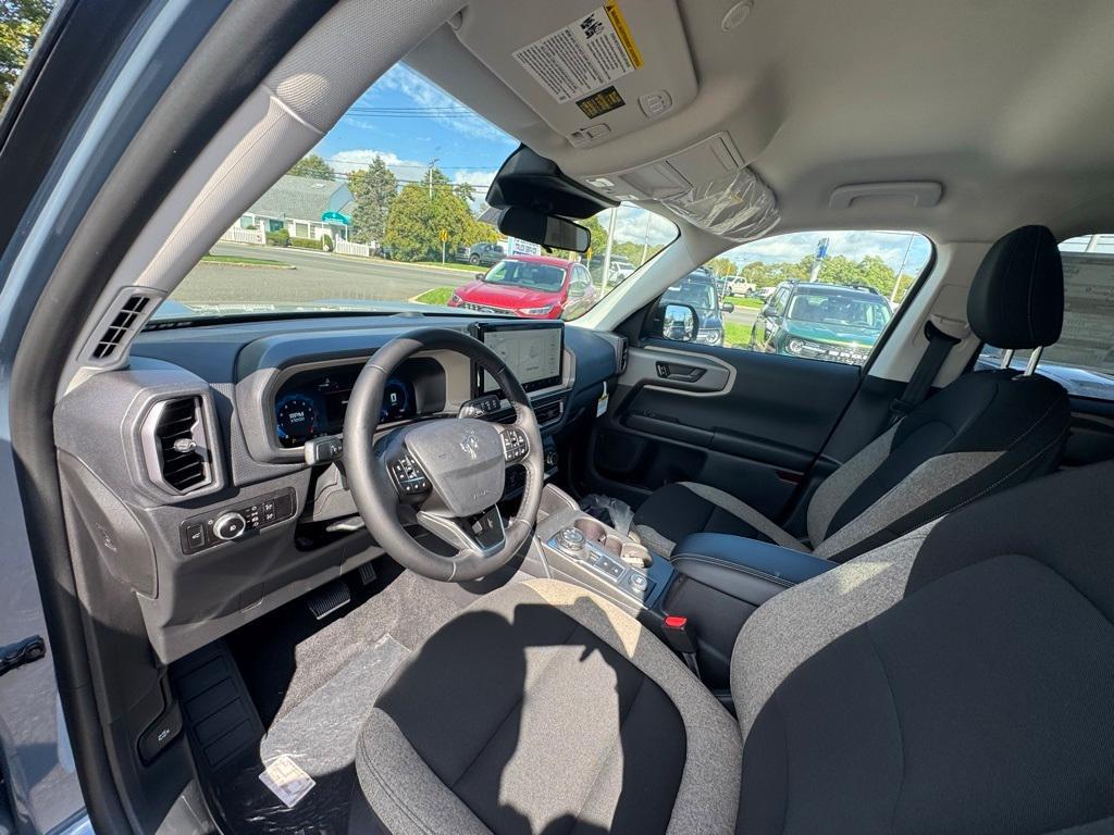 new 2025 Ford Bronco Sport car, priced at $33,365