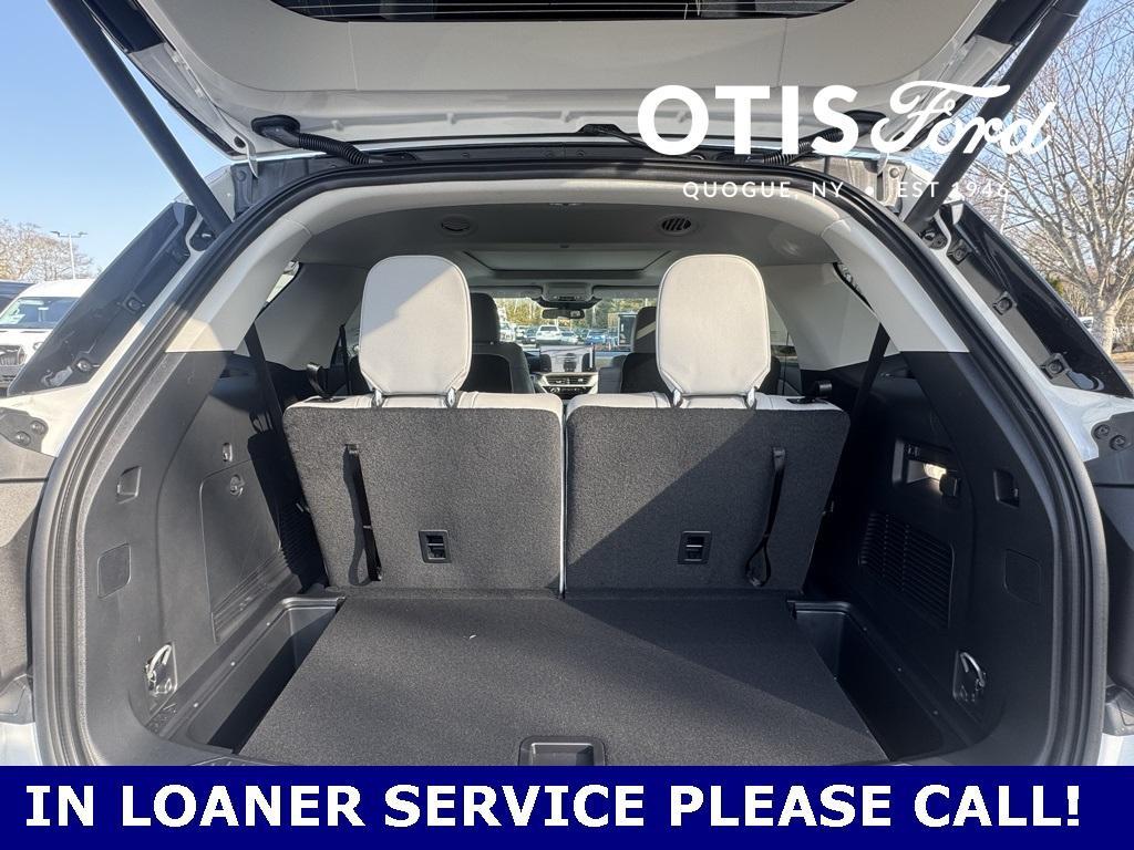 new 2025 Ford Explorer car, priced at $44,081