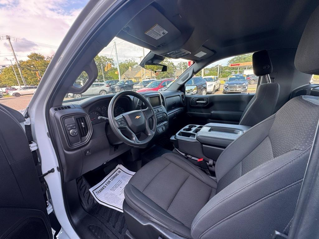 used 2024 Chevrolet Silverado 1500 car, priced at $27,900