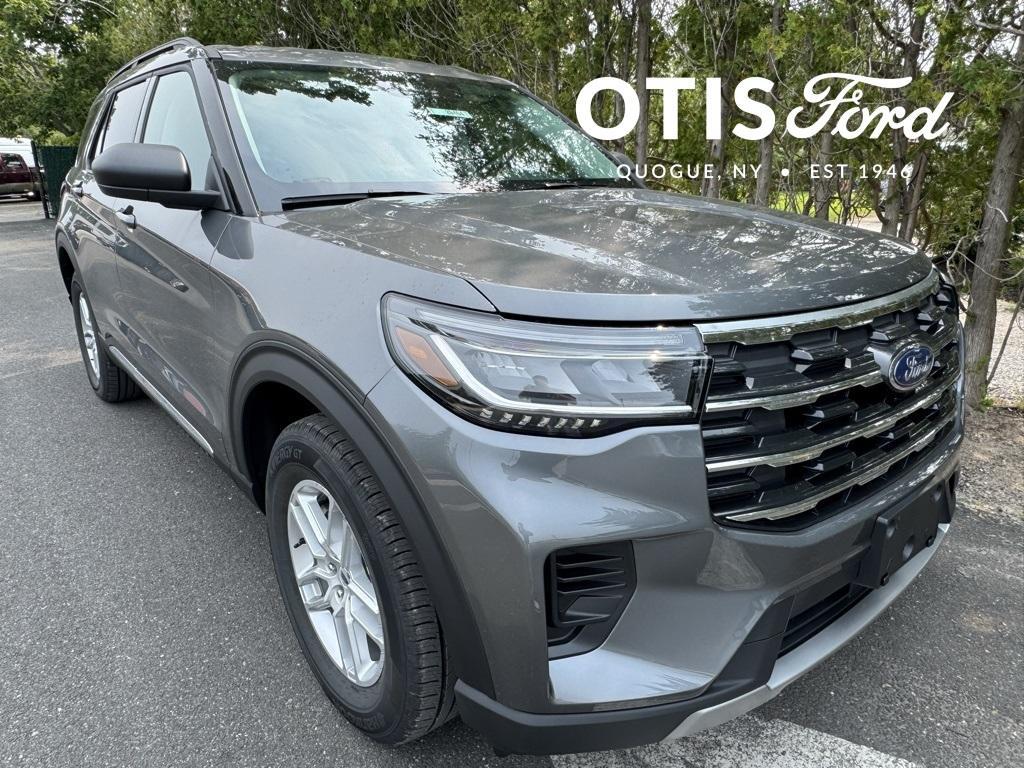 new 2025 Ford Explorer car, priced at $42,845