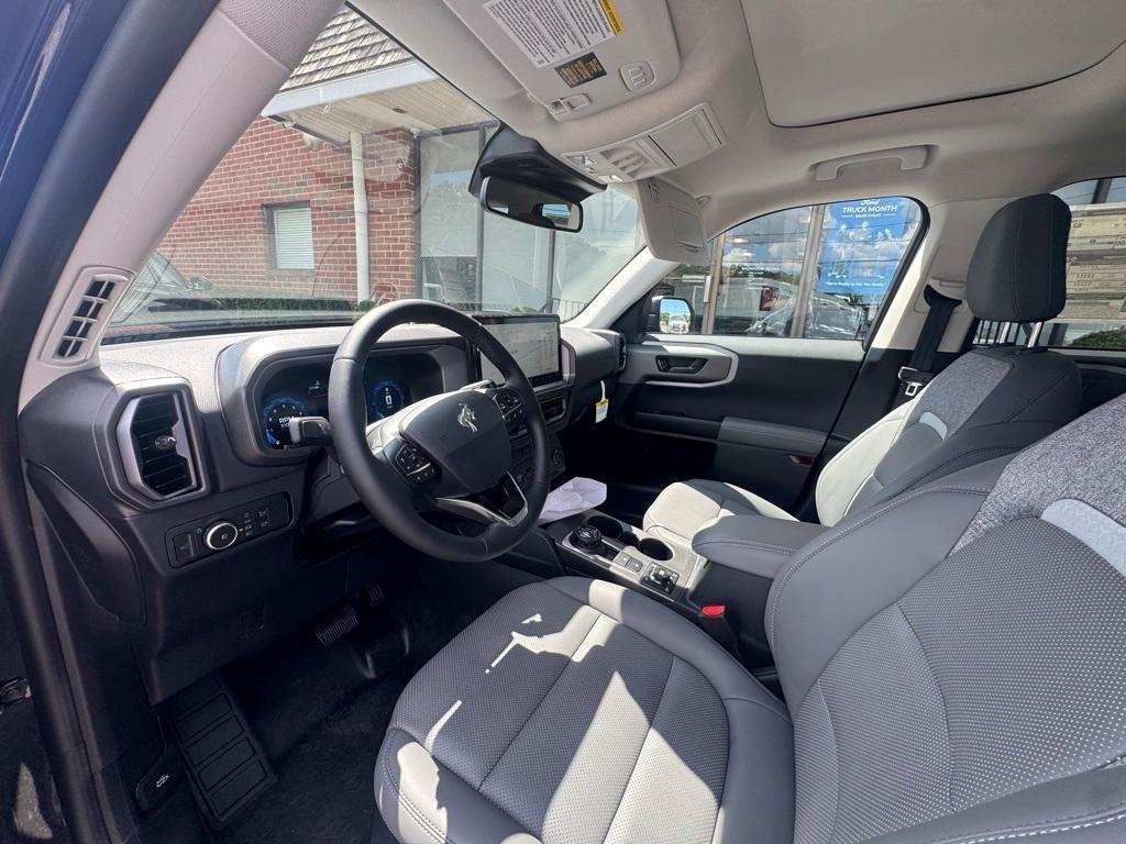 new 2025 Ford Bronco Sport car, priced at $41,215