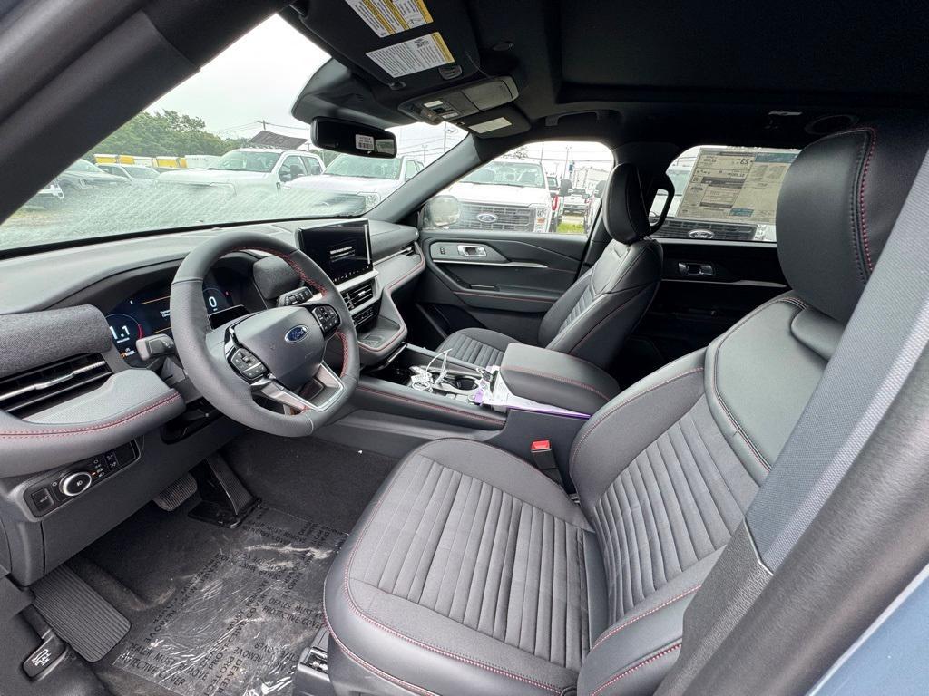 new 2025 Ford Explorer car, priced at $51,325