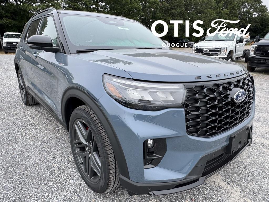 new 2025 Ford Explorer car, priced at $51,325