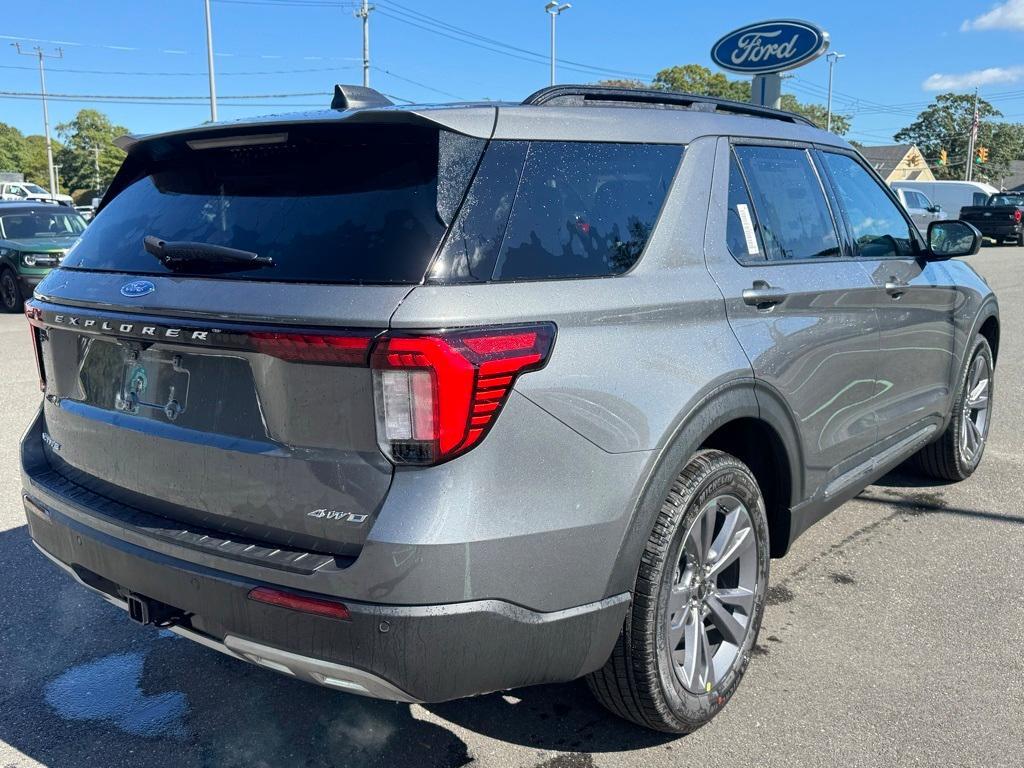 new 2025 Ford Explorer car, priced at $49,455