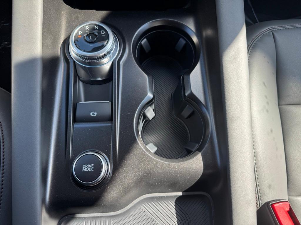 new 2025 Ford Explorer car, priced at $49,455