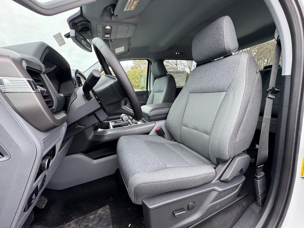 new 2025 Ford F-150 Lightning car, priced at $51,428