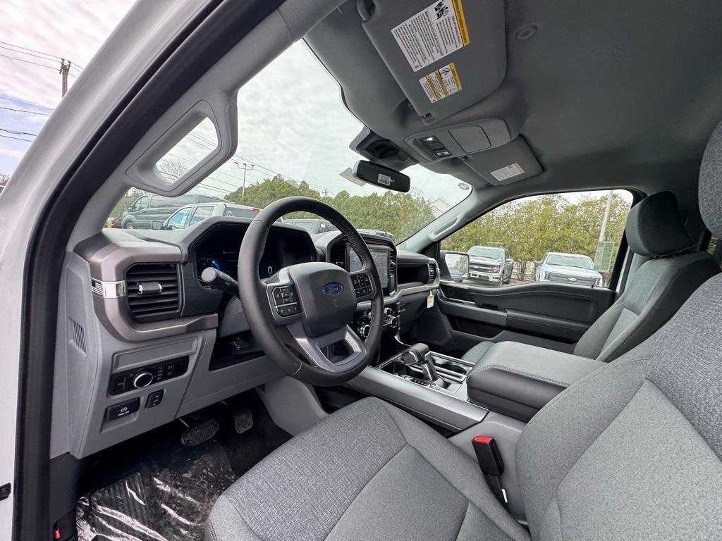 new 2025 Ford F-150 Lightning car, priced at $51,428