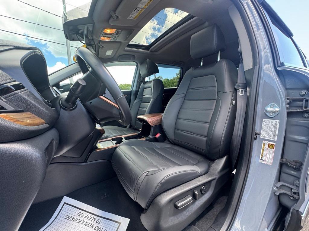 used 2022 Honda CR-V car, priced at $30,900