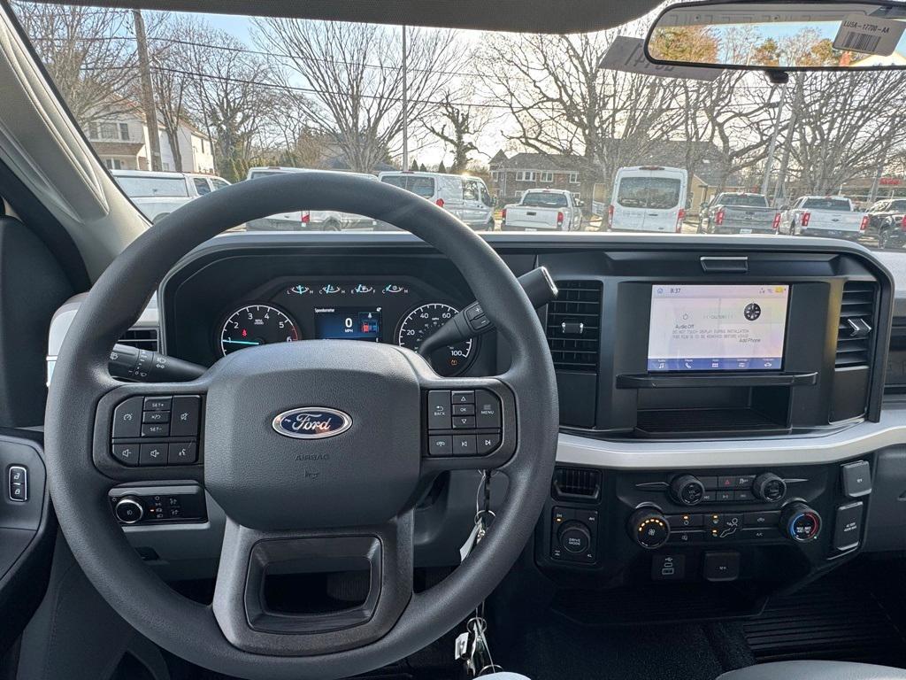 new 2025 Ford F-250 car