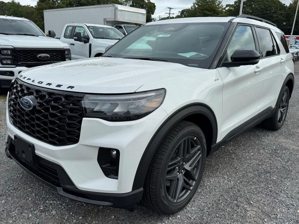new 2025 Ford Explorer car, priced at $52,265