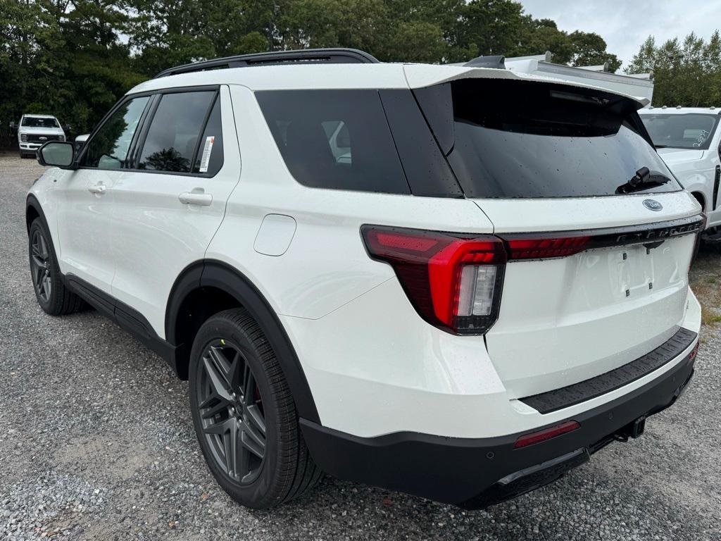 new 2025 Ford Explorer car, priced at $52,265
