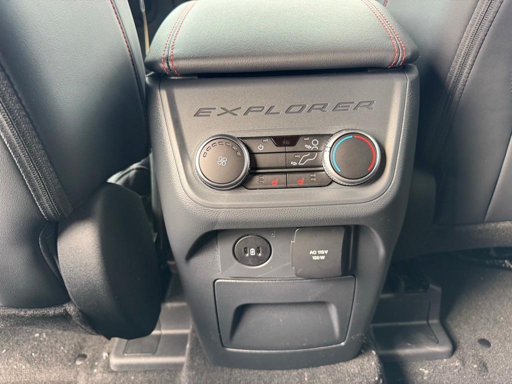 new 2025 Ford Explorer car, priced at $52,265