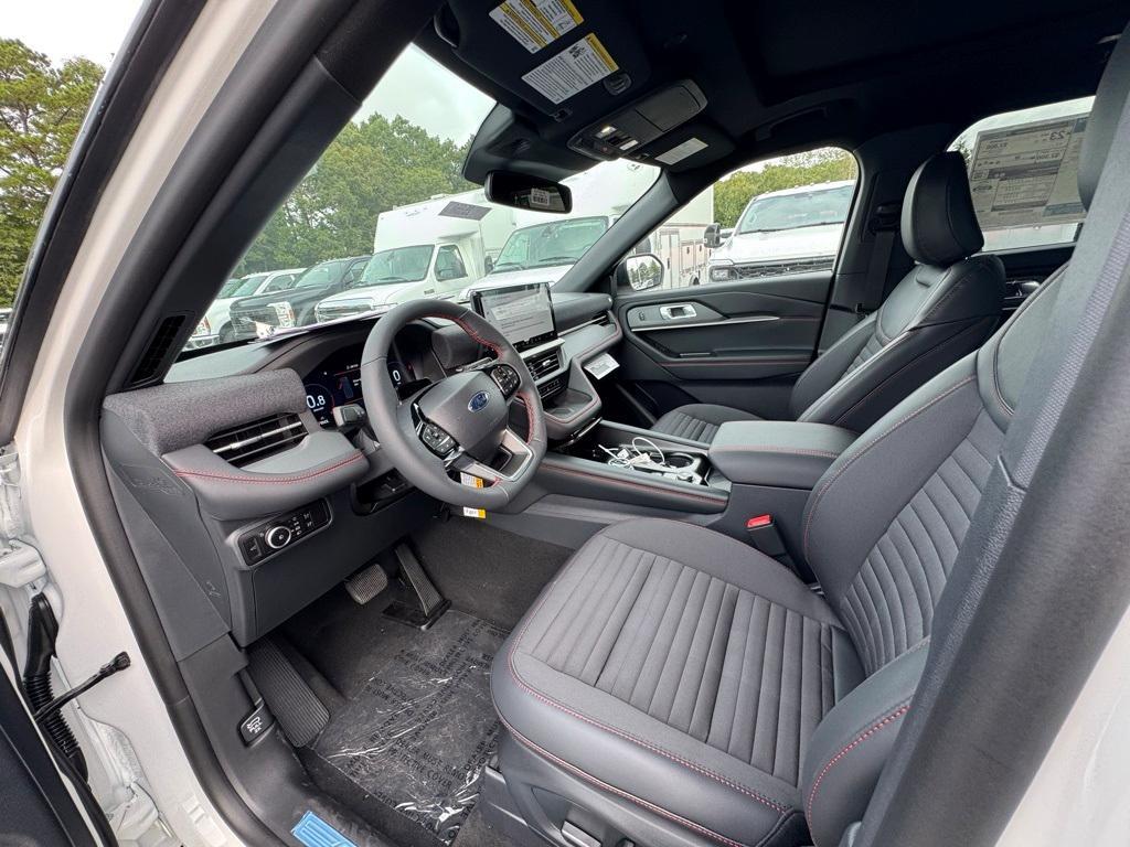 new 2025 Ford Explorer car, priced at $52,265