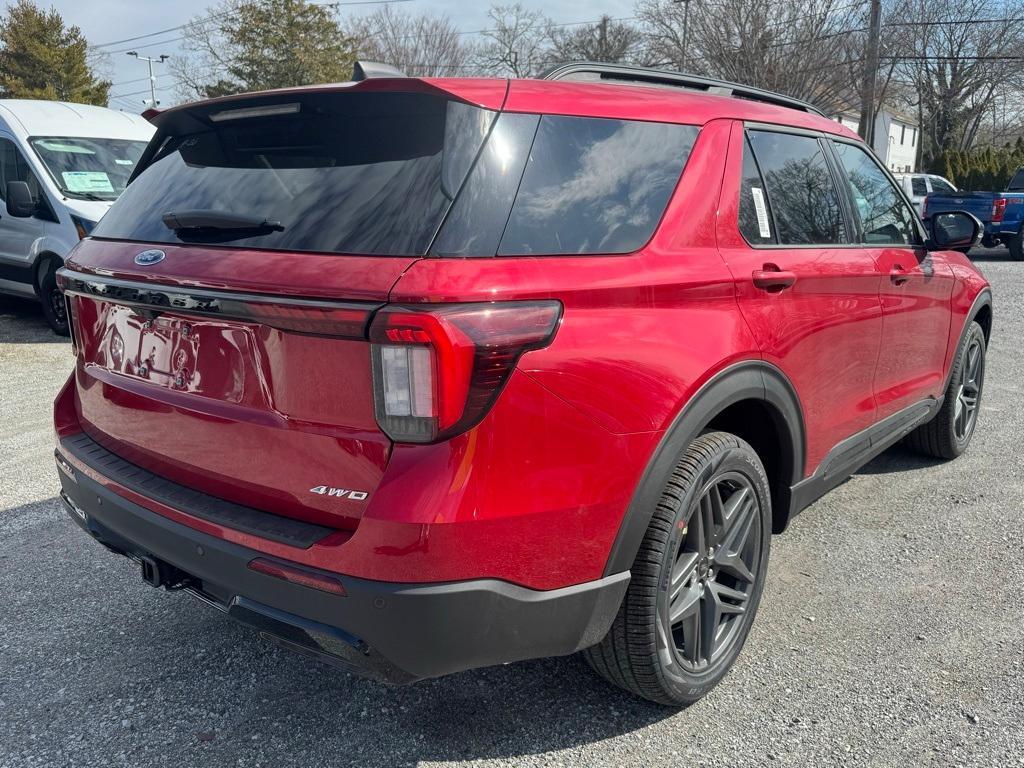 new 2025 Ford Explorer car