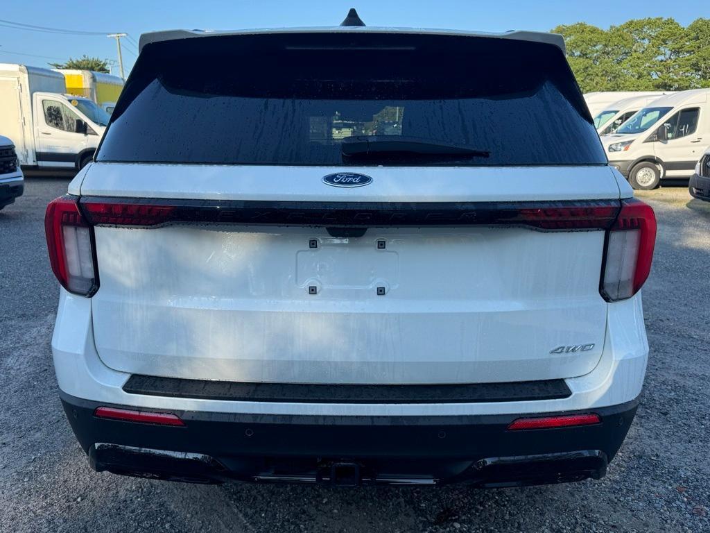 new 2025 Ford Explorer car, priced at $51,565