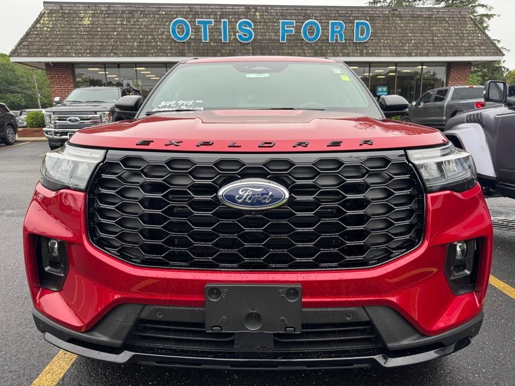new 2025 Ford Explorer car