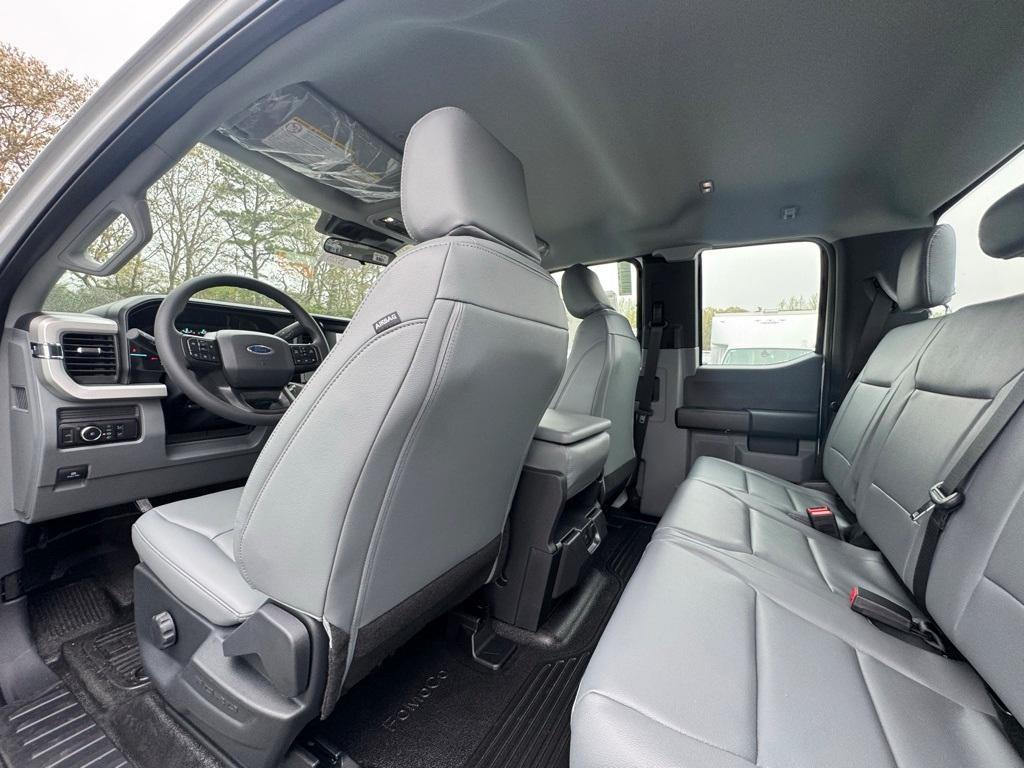 new 2025 Ford F-350 car, priced at $56,505