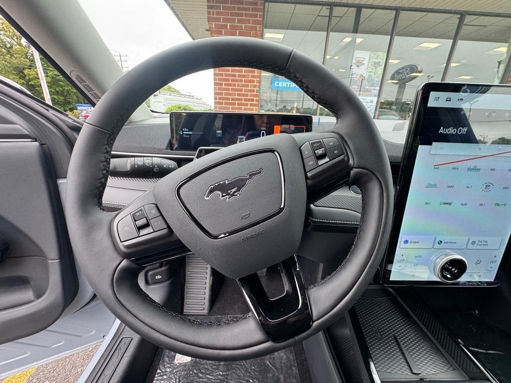 new 2025 Ford Mustang Mach-E car, priced at $36,089