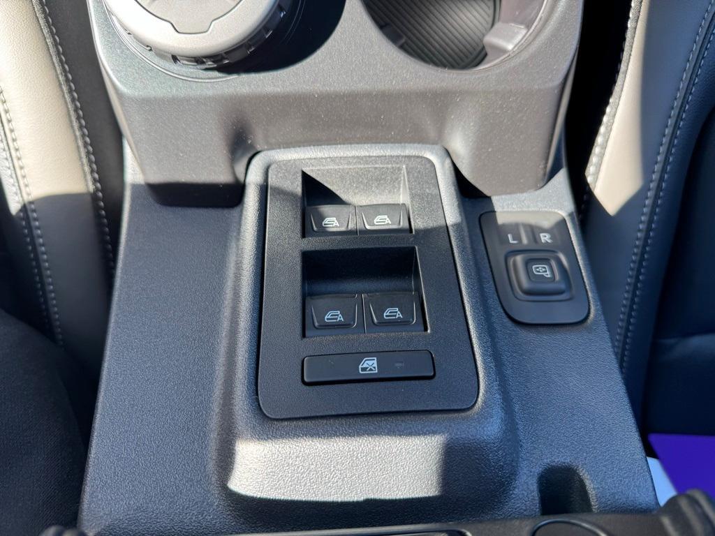 new 2025 Ford Bronco car, priced at $50,925