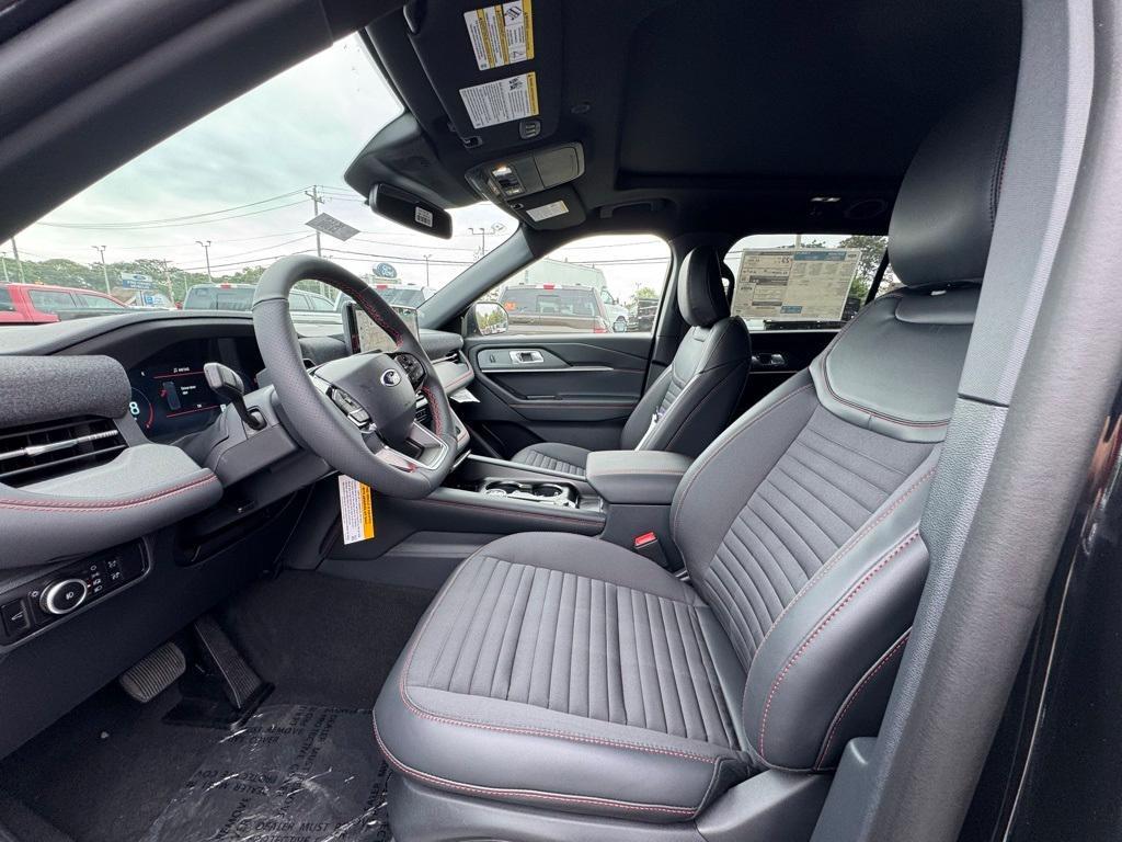 new 2025 Ford Explorer car, priced at $50,770