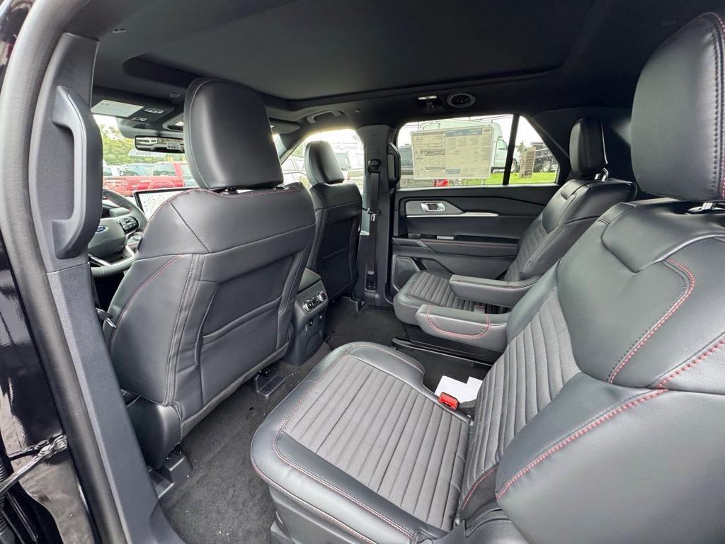 new 2025 Ford Explorer car, priced at $50,770