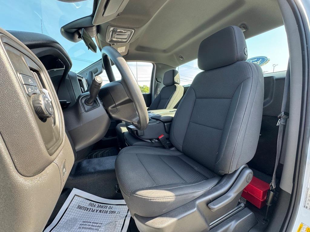 used 2024 Chevrolet Silverado 1500 car, priced at $30,700