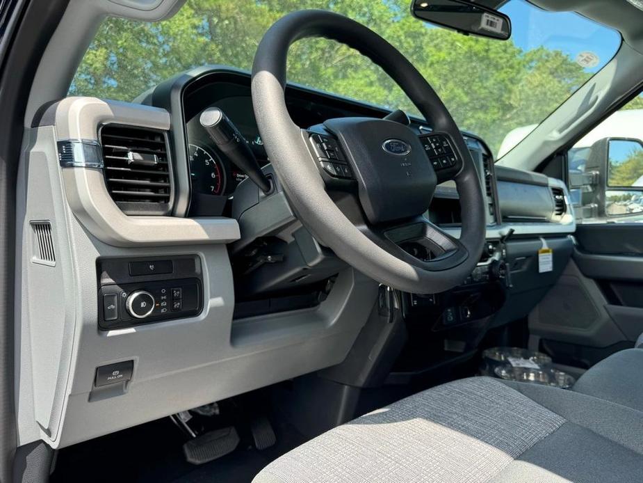 new 2024 Ford F-250 car, priced at $52,890