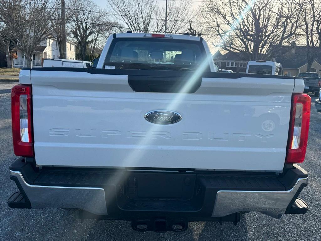 new 2025 Ford F-250 car