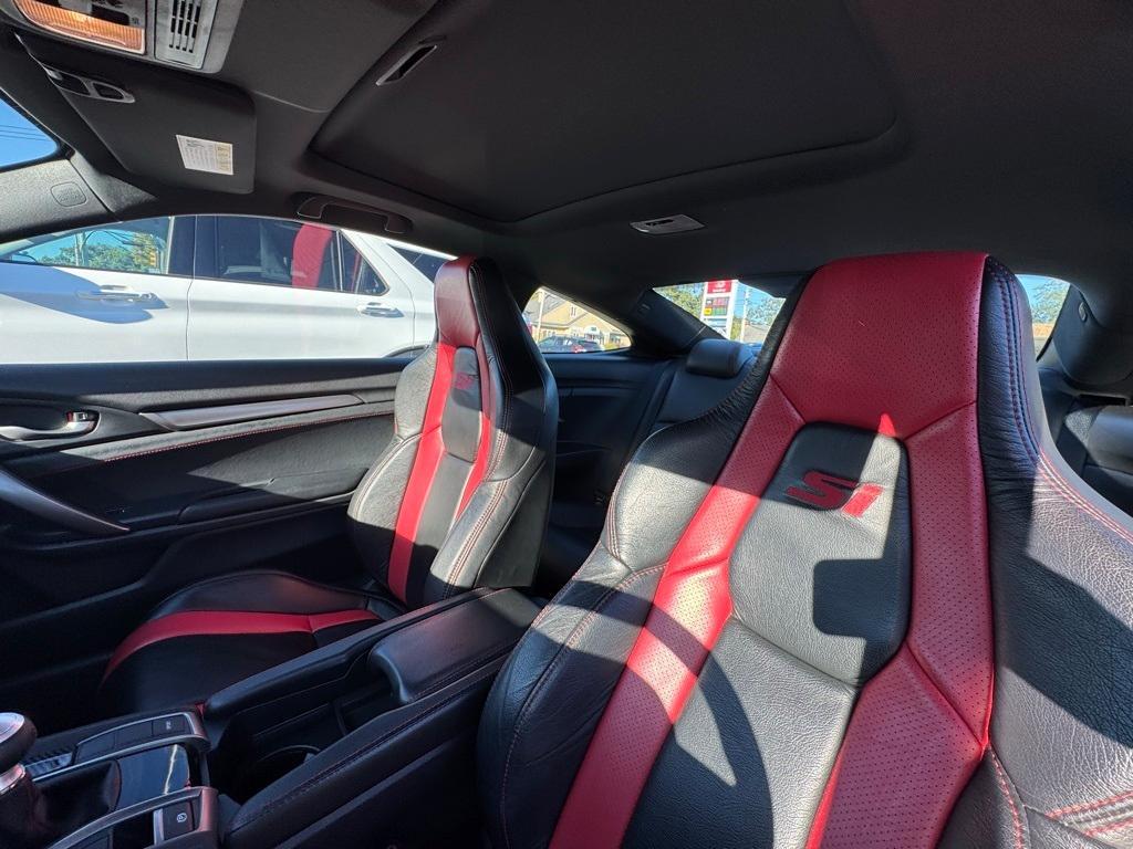 used 2020 Honda Civic Si car, priced at $22,900