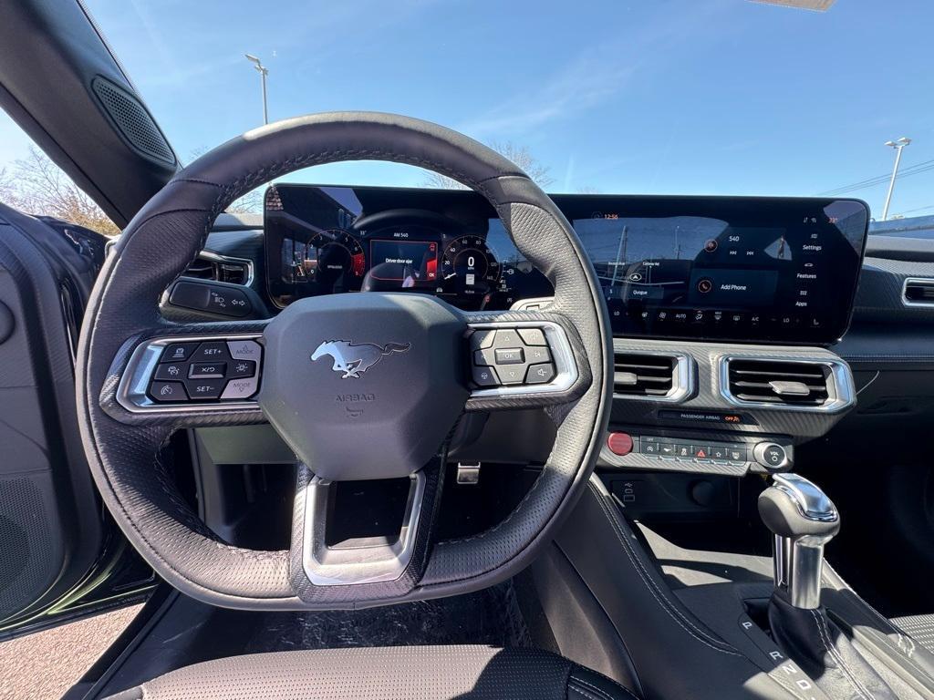 new 2025 Ford Mustang car