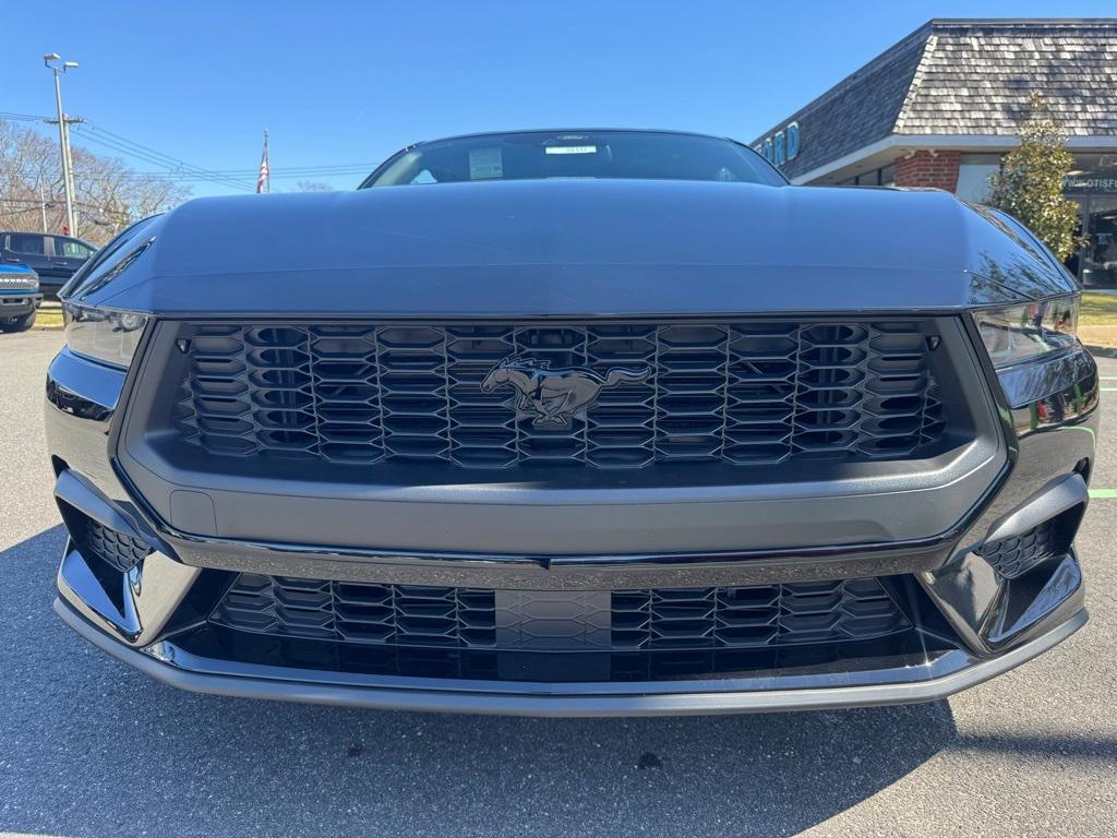 new 2025 Ford Mustang car