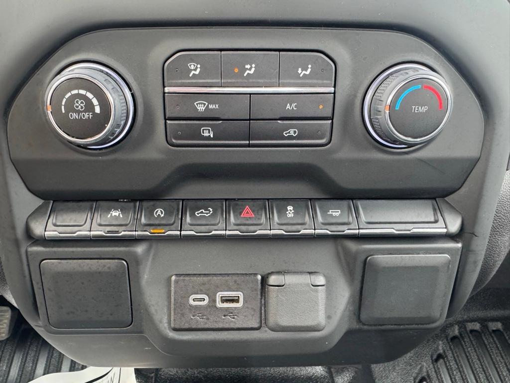used 2024 Chevrolet Silverado 1500 car, priced at $29,700