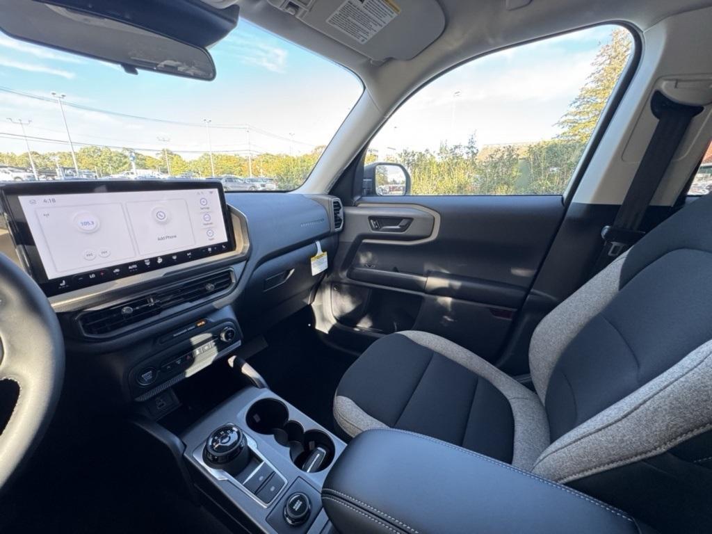 new 2025 Ford Bronco Sport car, priced at $33,270