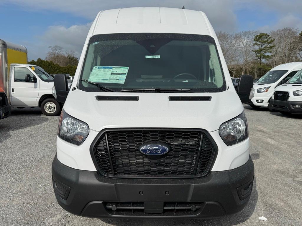 new 2025 Ford F-250 car, priced at $59,070