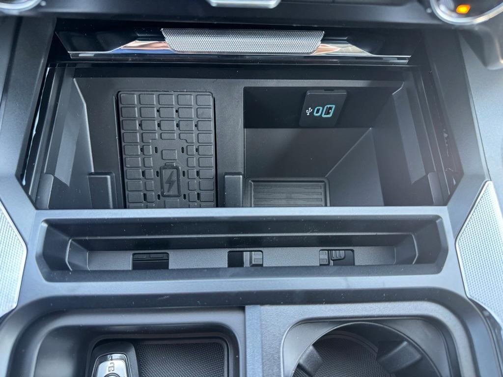 new 2025 Ford F-250 car, priced at $75,140