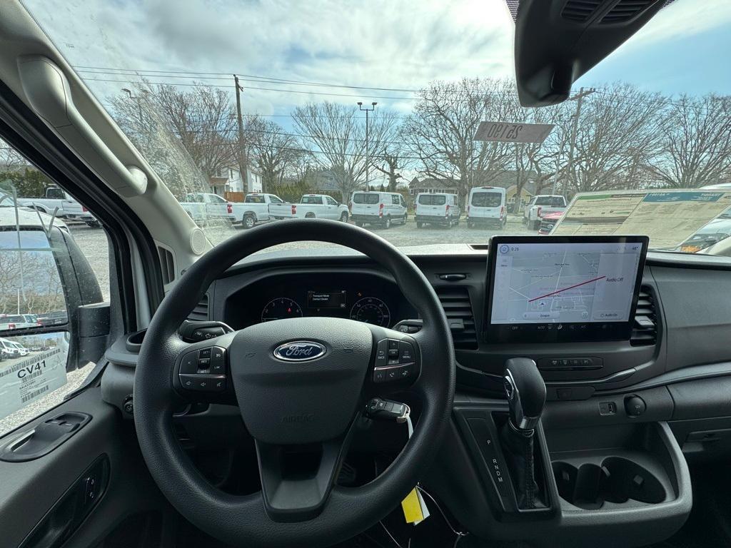 new 2025 Ford F-250 car, priced at $59,070