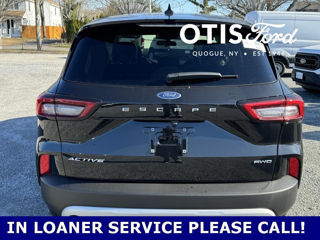 new 2025 Ford Escape car, priced at $30,245