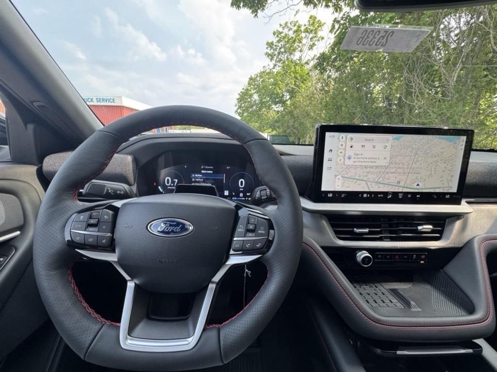 new 2025 Ford Explorer car